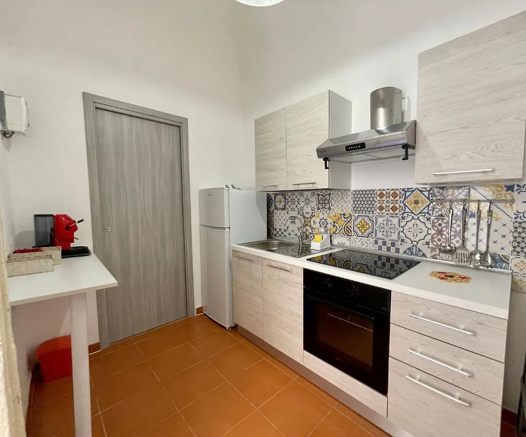 Le Colonne Del Massimo Apartment Palermo Italy